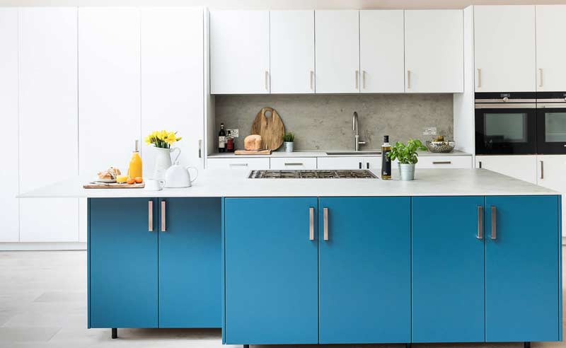 modular kitchen dealers and manufacturers in gurgaon, this is a premium modular kitchen with complete blum hardware