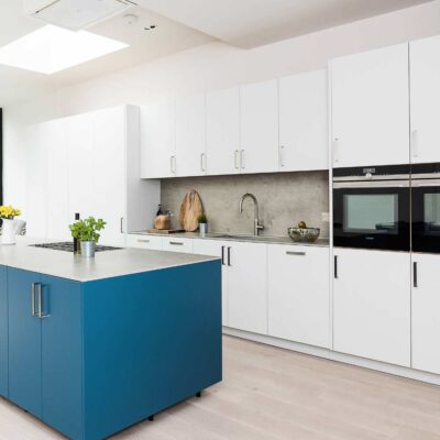 white modular kitchens installed in gurgaon with hafele fittings and hardware